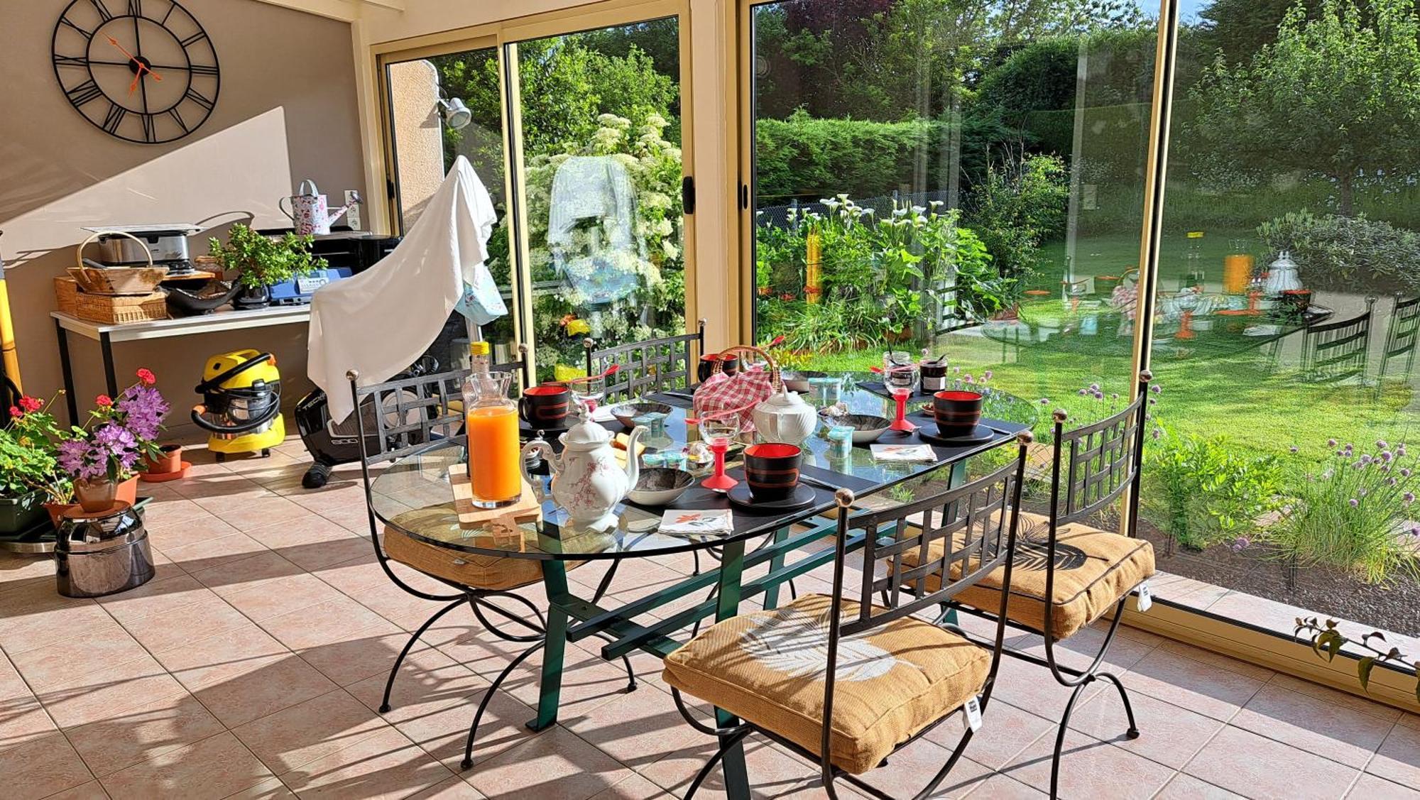 Chambre Privee Avec Salon, Garage Voiture, Velos, Motos Tourville-sur-Arques Exterior photo